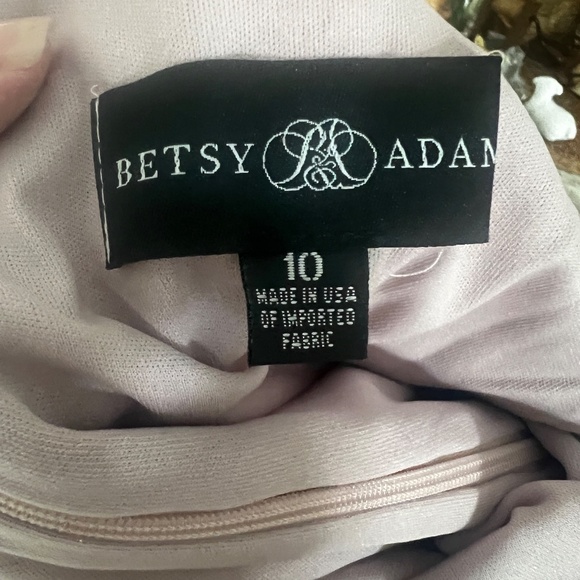 Size 10 Ruched Cape Dress - Picture 4 of 4